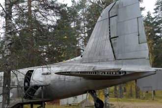 DC-3 "DO-5". Kuva: Juha Ritari.