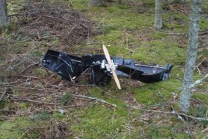 Kouvolaan pudonneen ukrainalaisen droonin osa. Kuva: Poliisi